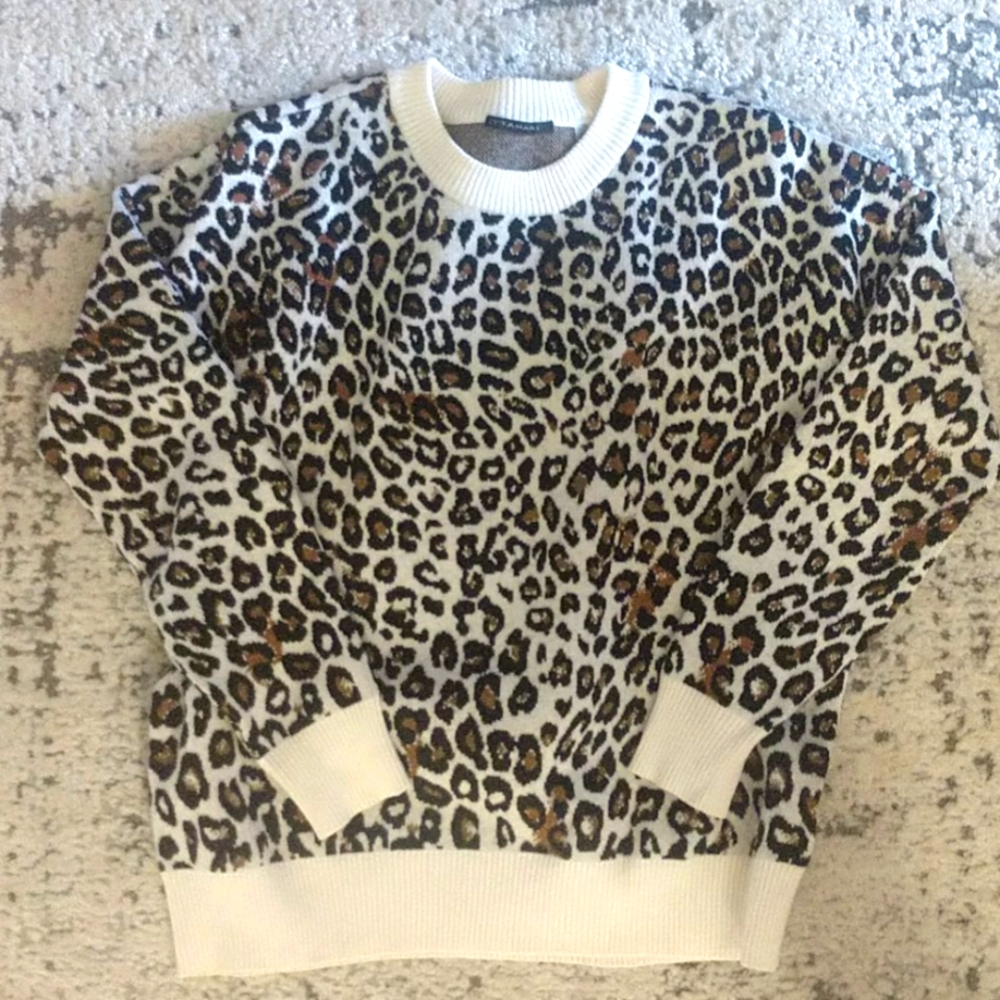 T Tahari leopard sweater